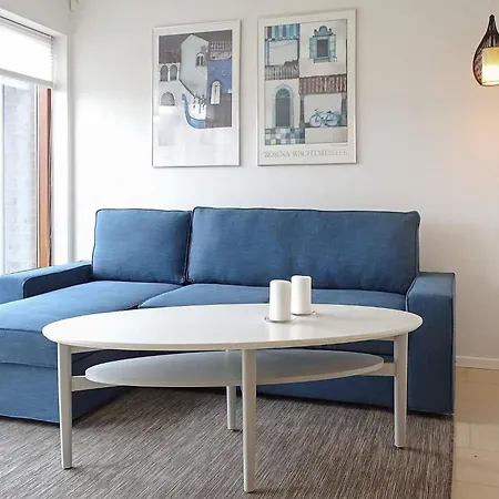 4 Person In Bogense-by Traum