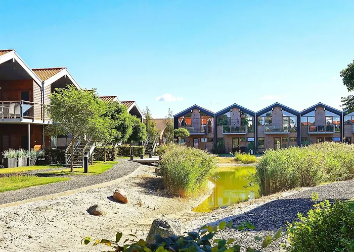 4 Person In Bogense-by Traum *